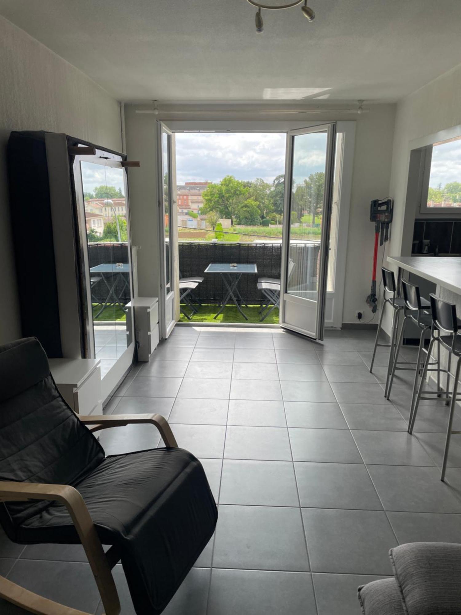 T2 Balcon Parking Climatise Apartman Albi Kültér fotó