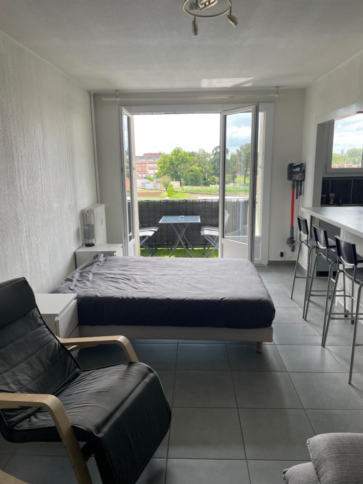 T2 Balcon Parking Climatise Apartman Albi Kültér fotó